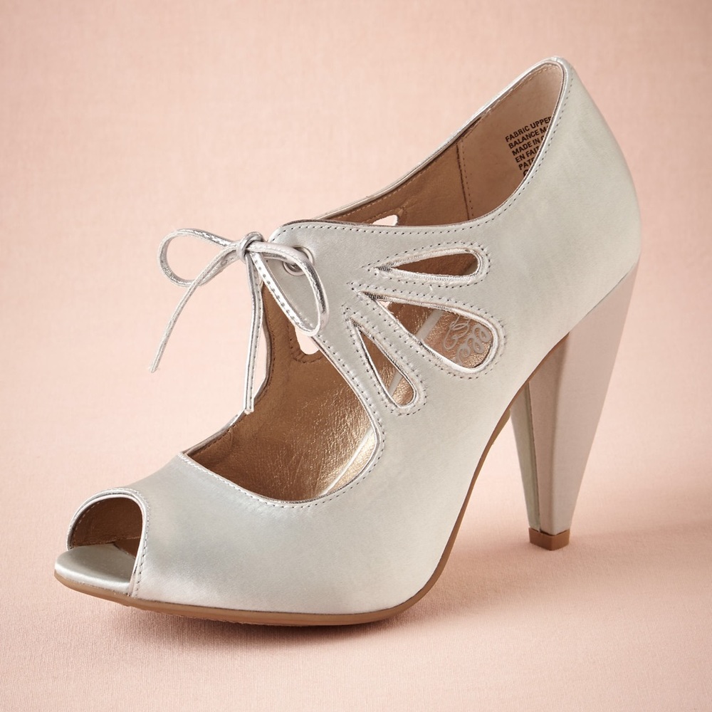 Never worn Seychelles mint booties from BHLDN
